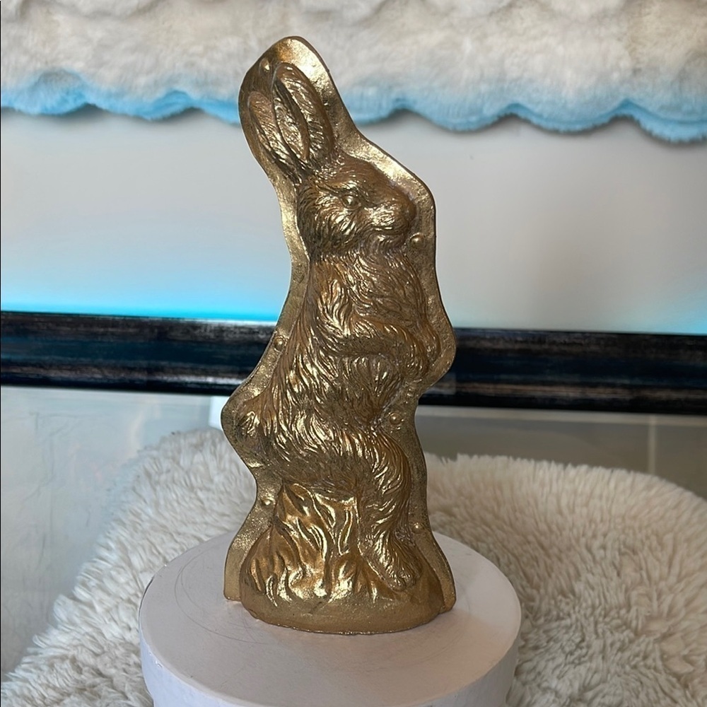 Gold Rabbit Sculpture - Picture 3 of 11